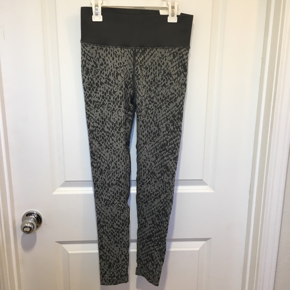 Offline by Aerie Hi-Rise 7/8 legging